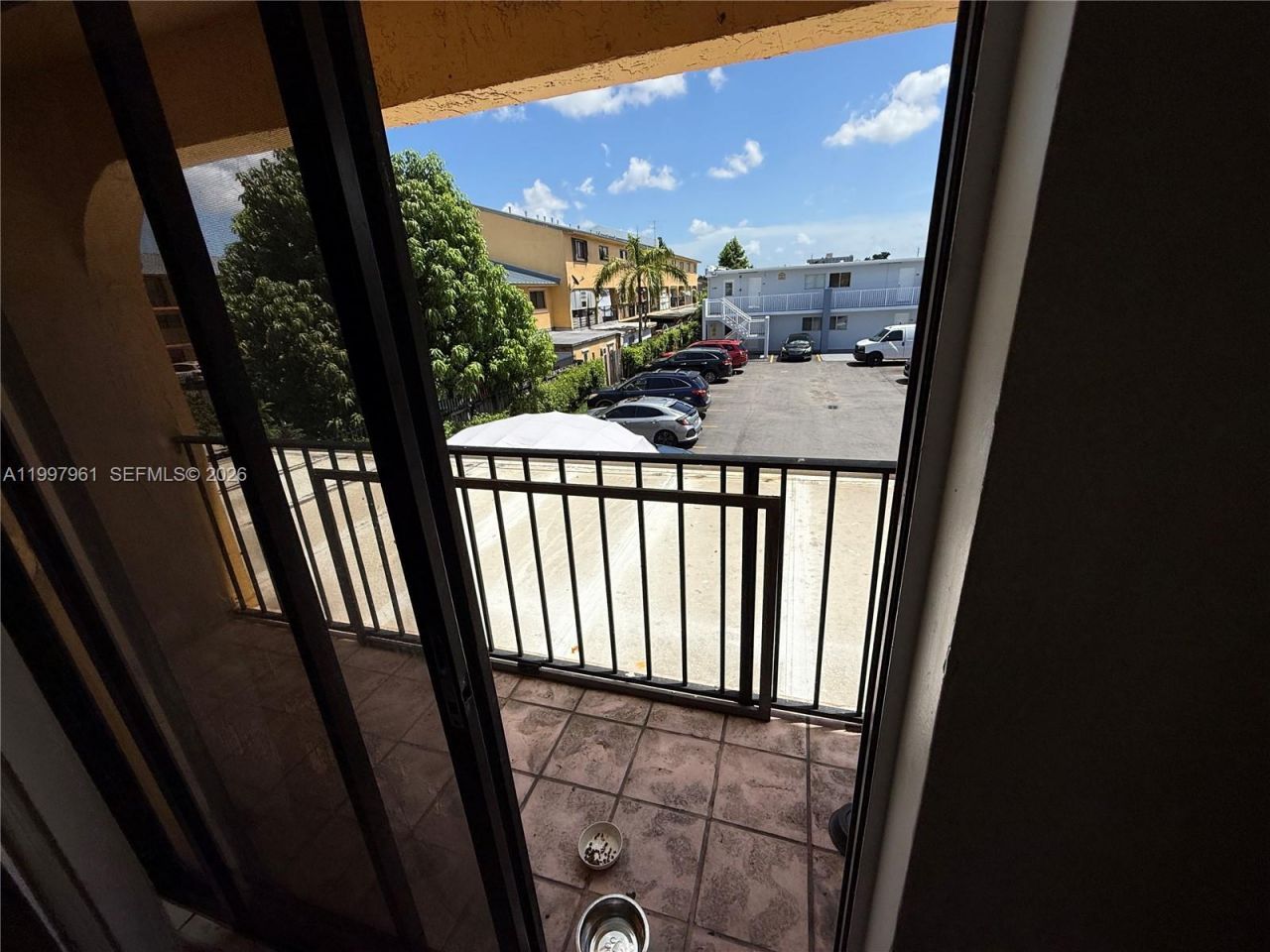 1298 W 51st Pl, Unit D-29, Hialeah, FL 33012 Photo