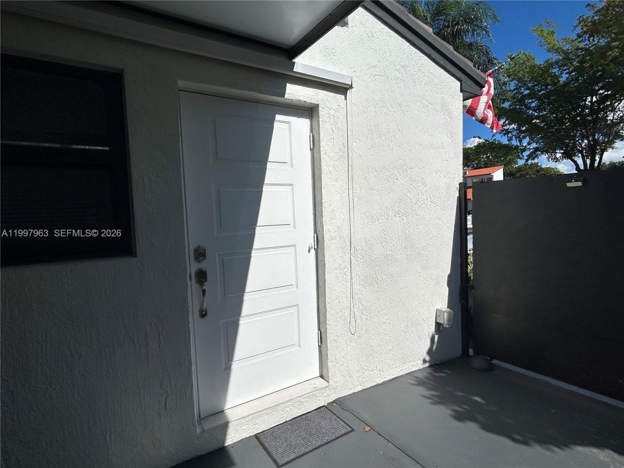 135 E 37th St, Unit 1, Hialeah, FL 33013 Photo