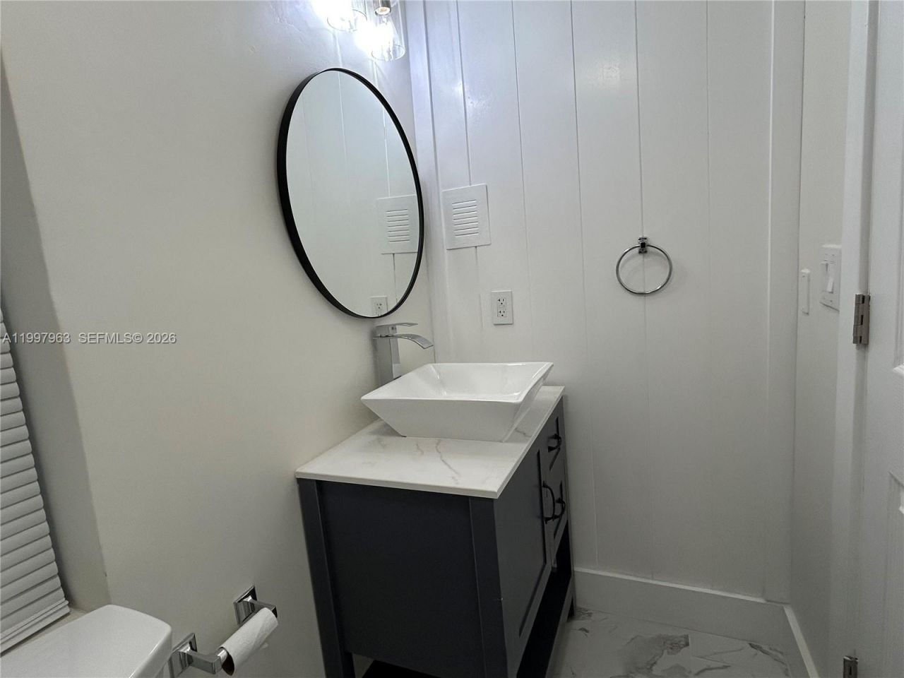 135 E 37th St, Unit 1, Hialeah, FL 33013 Photo