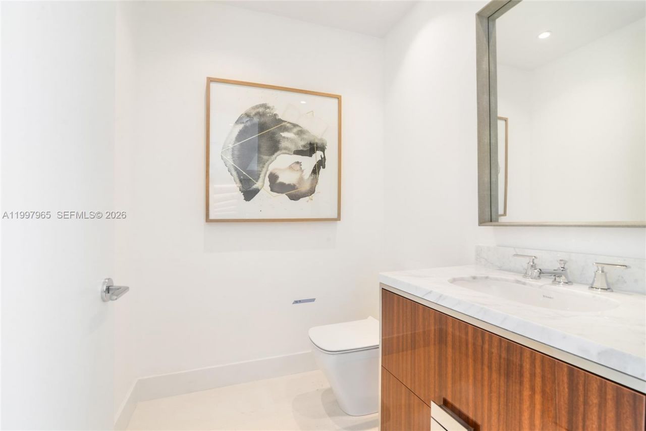 15701 Collins Ave , Unit 2302, Sunny Isles Beach, FL 33160 Photo