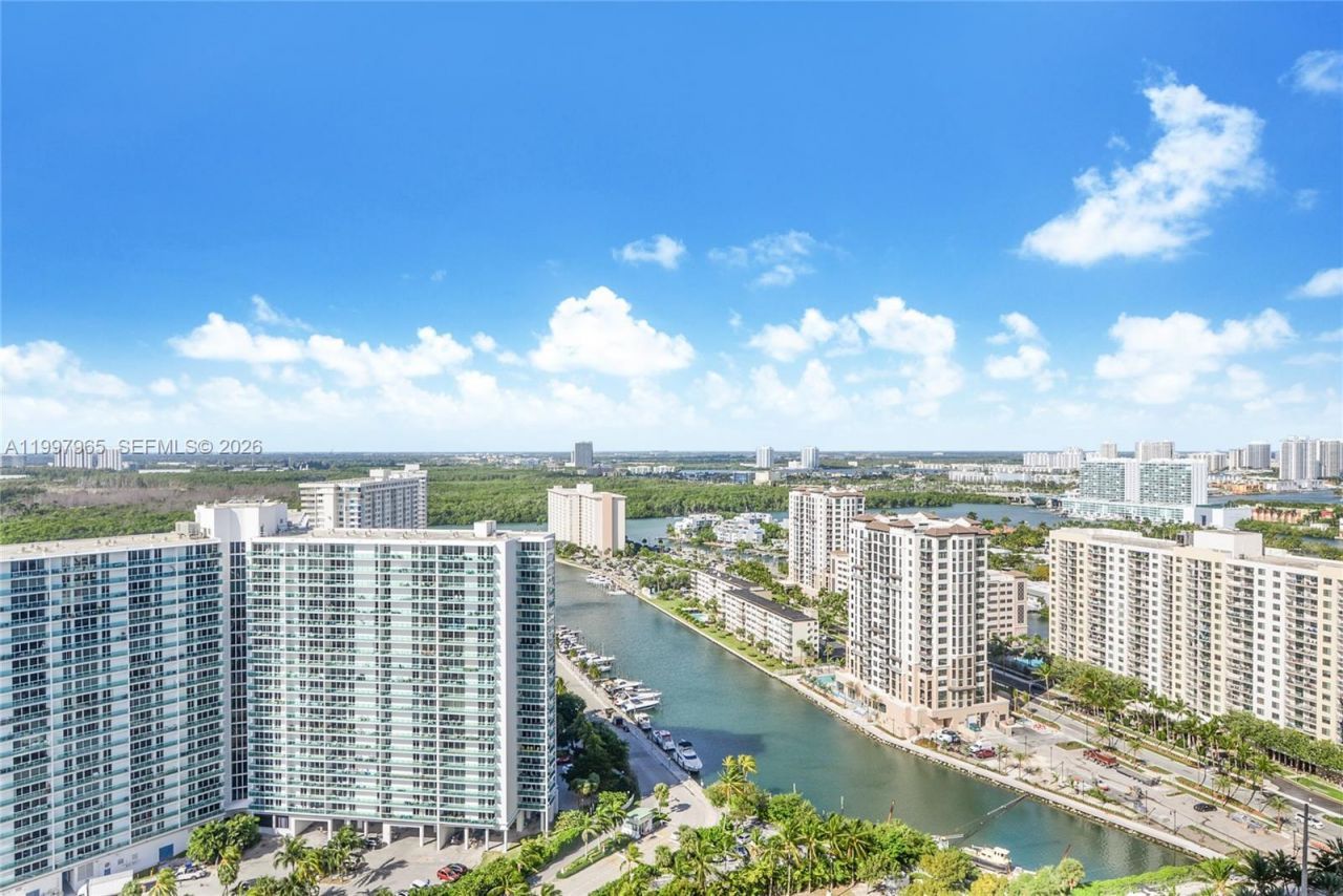 15701 Collins Ave , Unit 2302, Sunny Isles Beach, FL 33160 Photo