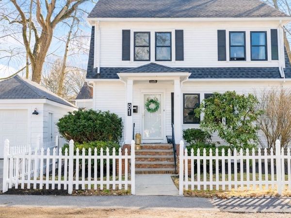 81 Linden Rd, Melrose, MA 02176