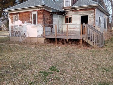 929 Lindell Street , Fairbury, NE 68352