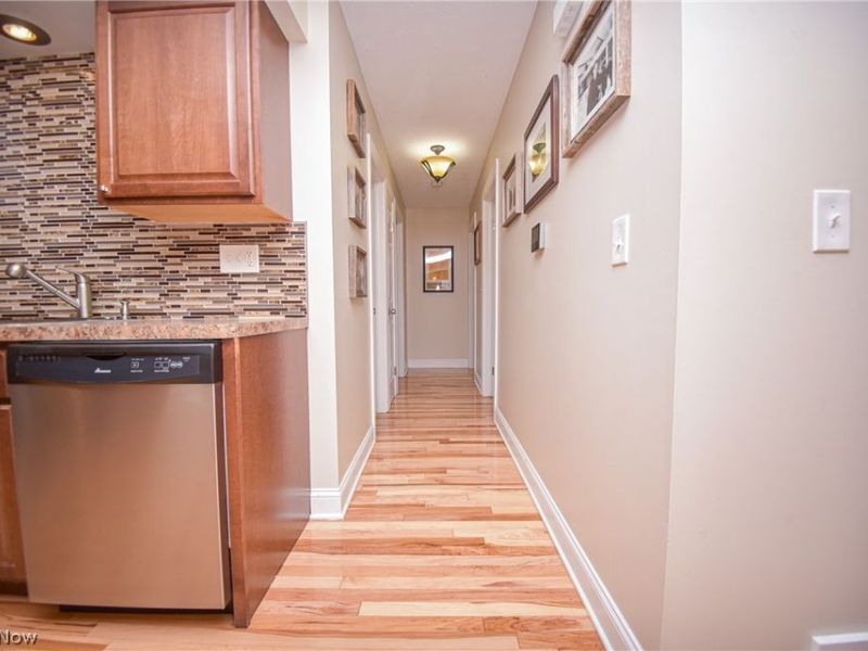 4628 Wolff Drive, Brunswick, OH 44212 Photo 19