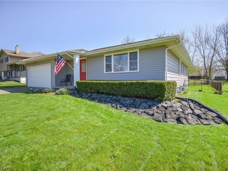 4628 Wolff Drive, Brunswick, OH 44212 Photo 2