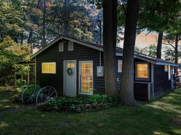 2136 Poplar Lane , Dresser, WI 54009