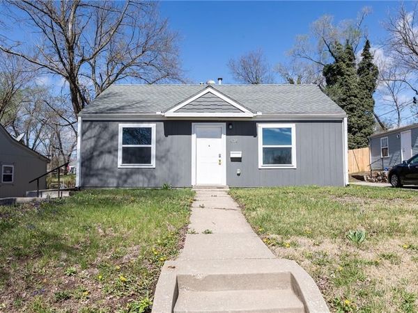 4714 Shawnee Drive, Kansas City, KS 66106