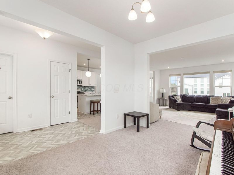 11658 Orchid Hill Drive, Plain City, OH 43064 Photo 3