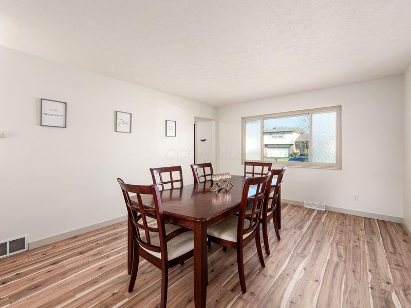 6965 Starfire Drive, Reynoldsburg, OH 43068 Photo 8