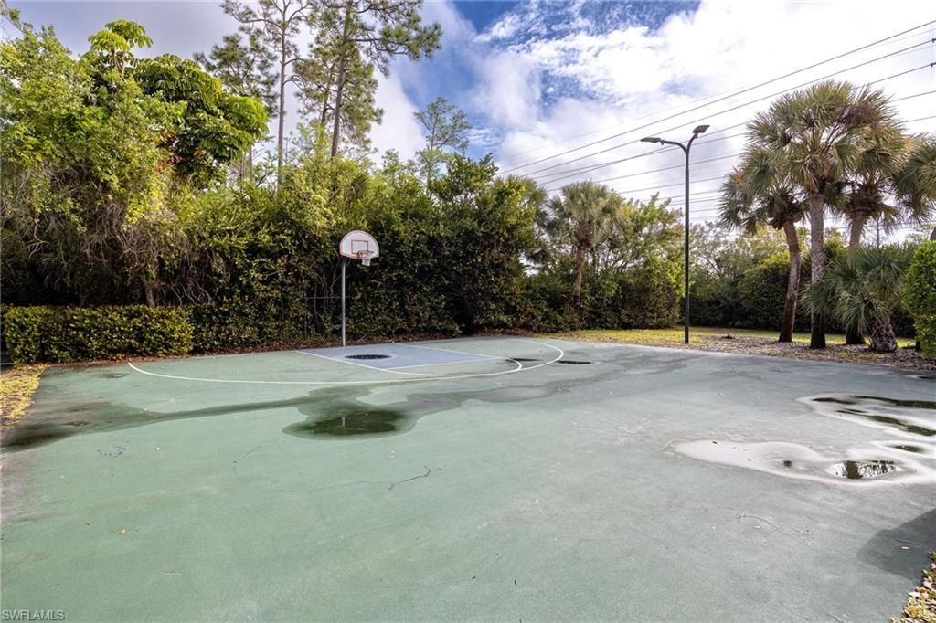 15715 Marcello Cir, Naples, FL 34110 Photo
