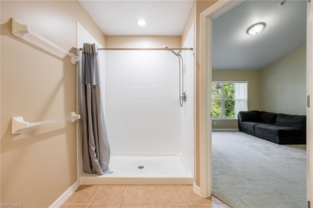 15715 Marcello Cir, Naples, FL 34110 Photo