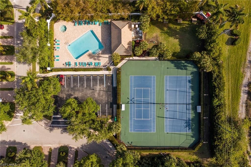 15715 Marcello Cir, Naples, FL 34110 Photo