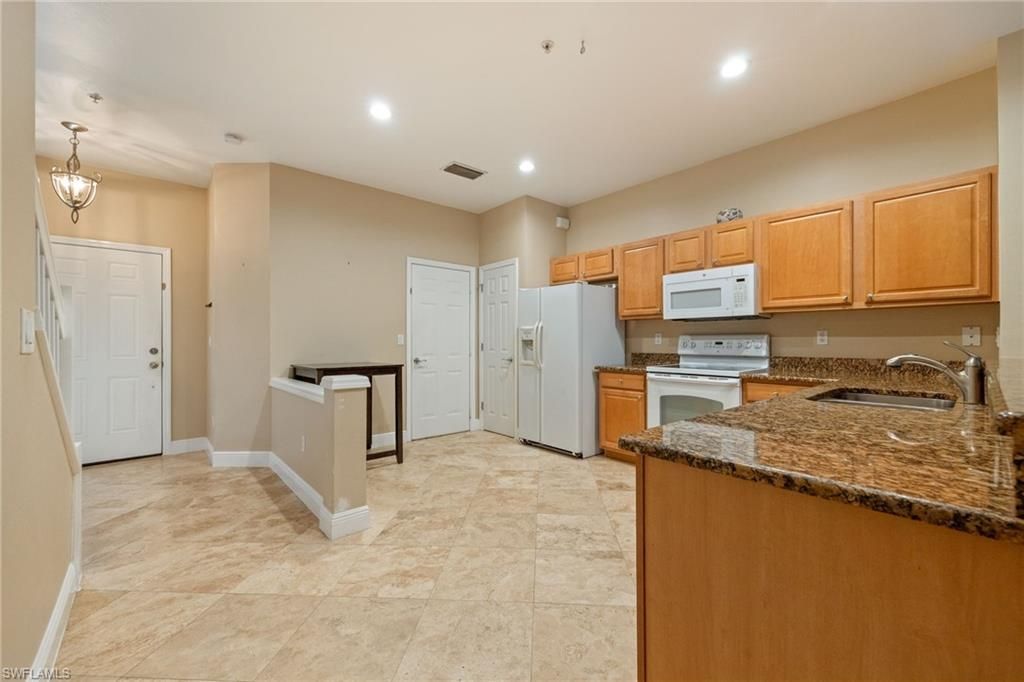 15715 Marcello Cir, Naples, FL 34110 Photo