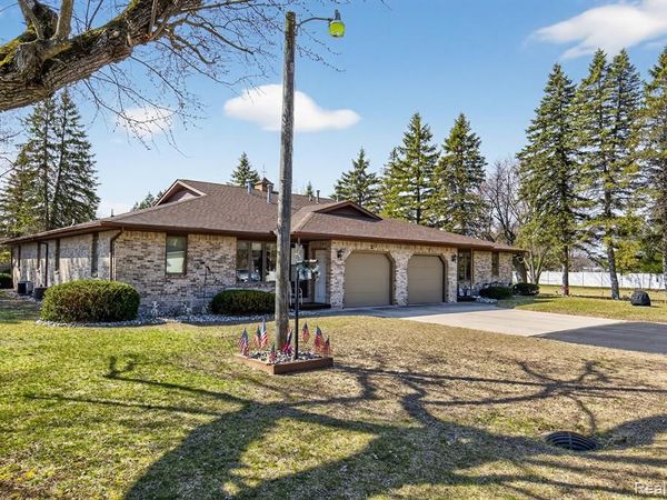 600 Thomas Street, Richland Twp, MI 48626