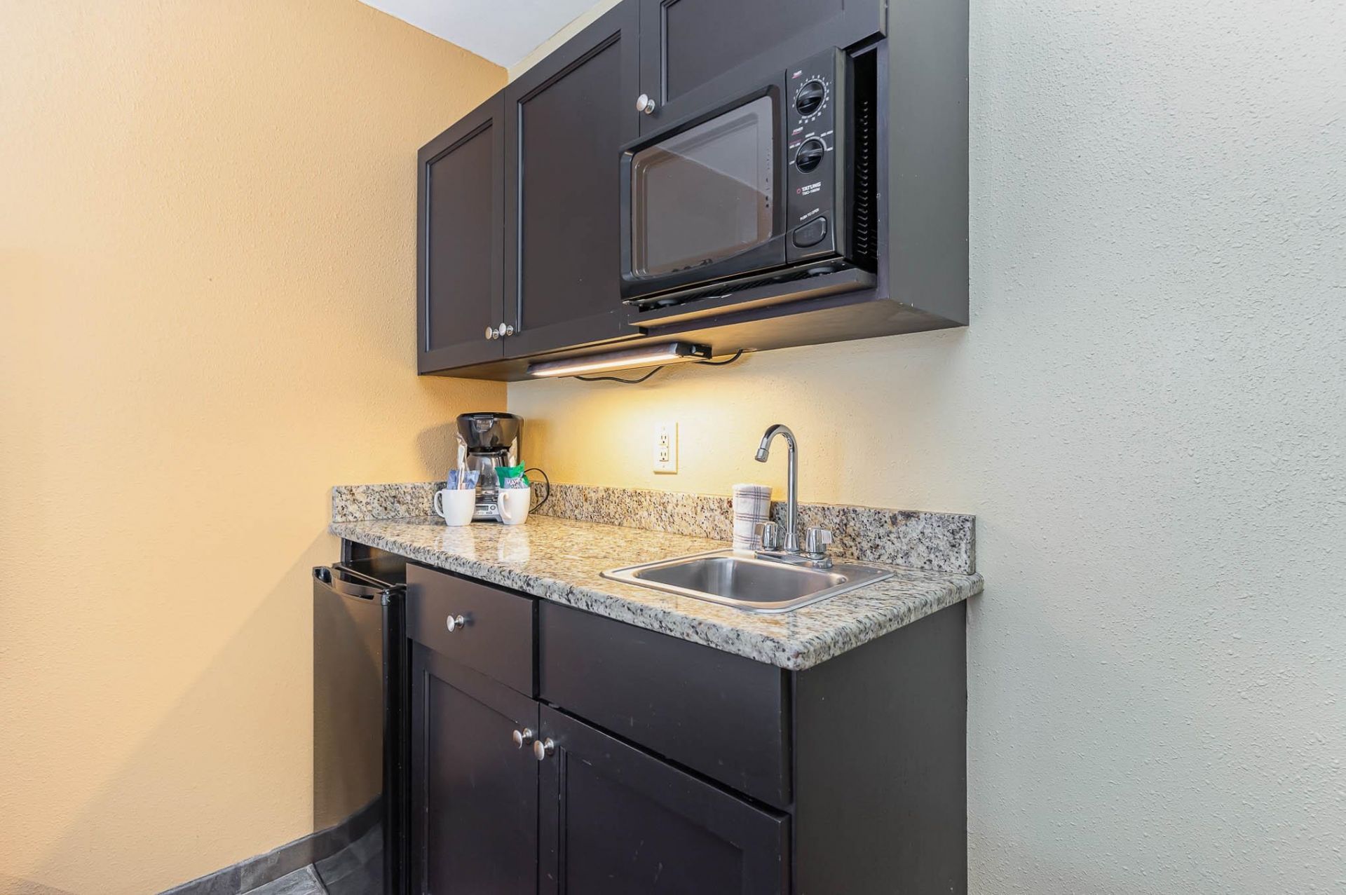 1501 S Ocean Blvd. Photo 11