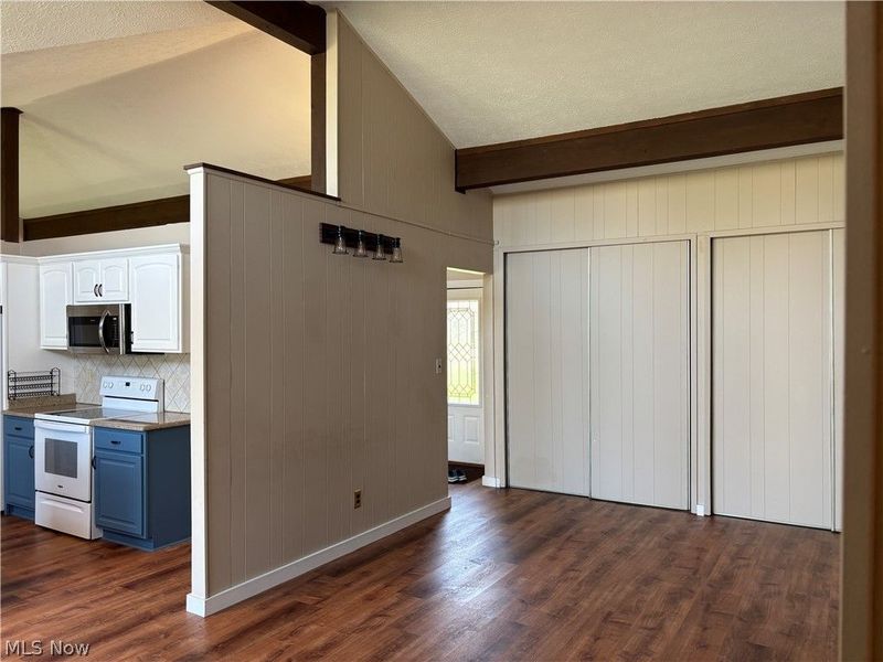 13926 Delaware Drive, Middleburg Heights, OH 44130 Photo 12