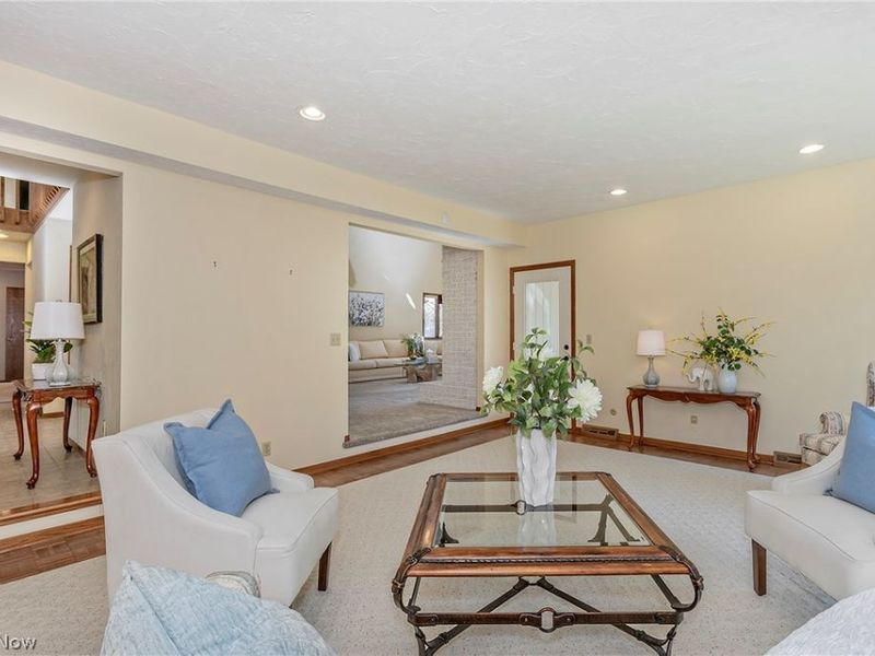 2625 Fairwood Drive, Pepper Pike, OH 44124 Photo 4