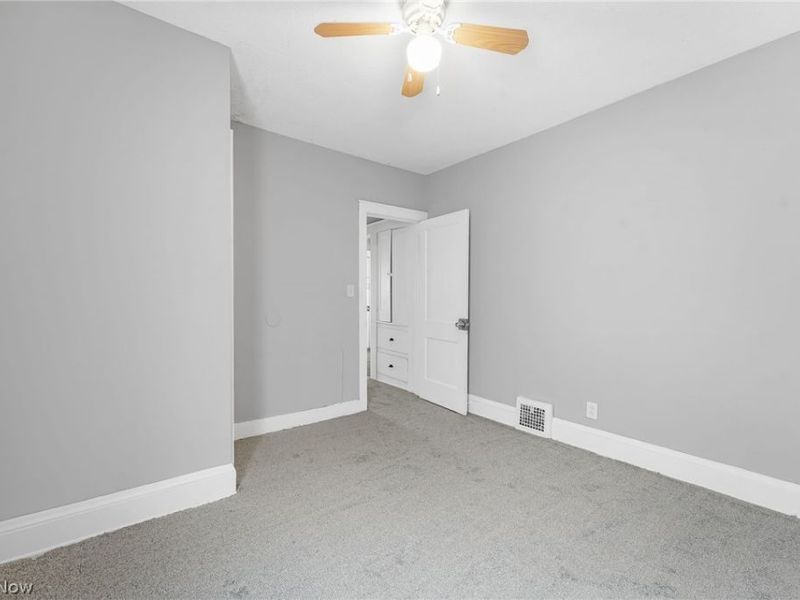 4159 E 111th Street, Cleveland, OH 44105 Photo 22