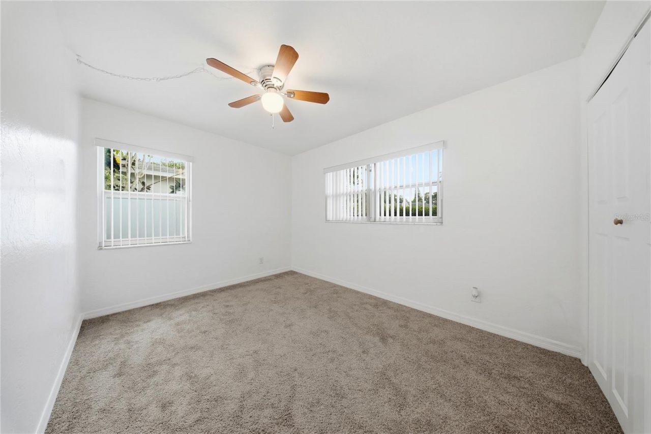 6725 17th Lane N, Saint Petersburg, FL 33702 Photo