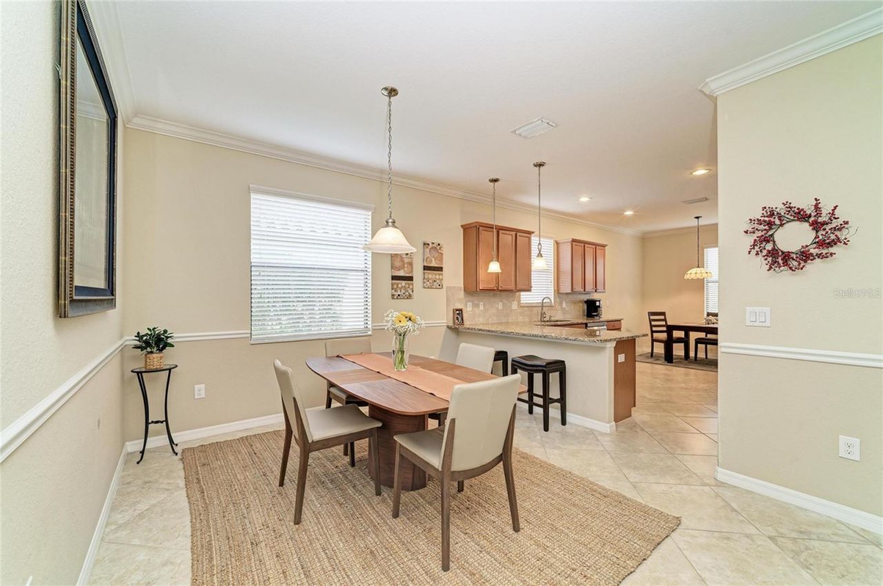 6810 Willowshire Way, Bradenton, FL 34212 Photo