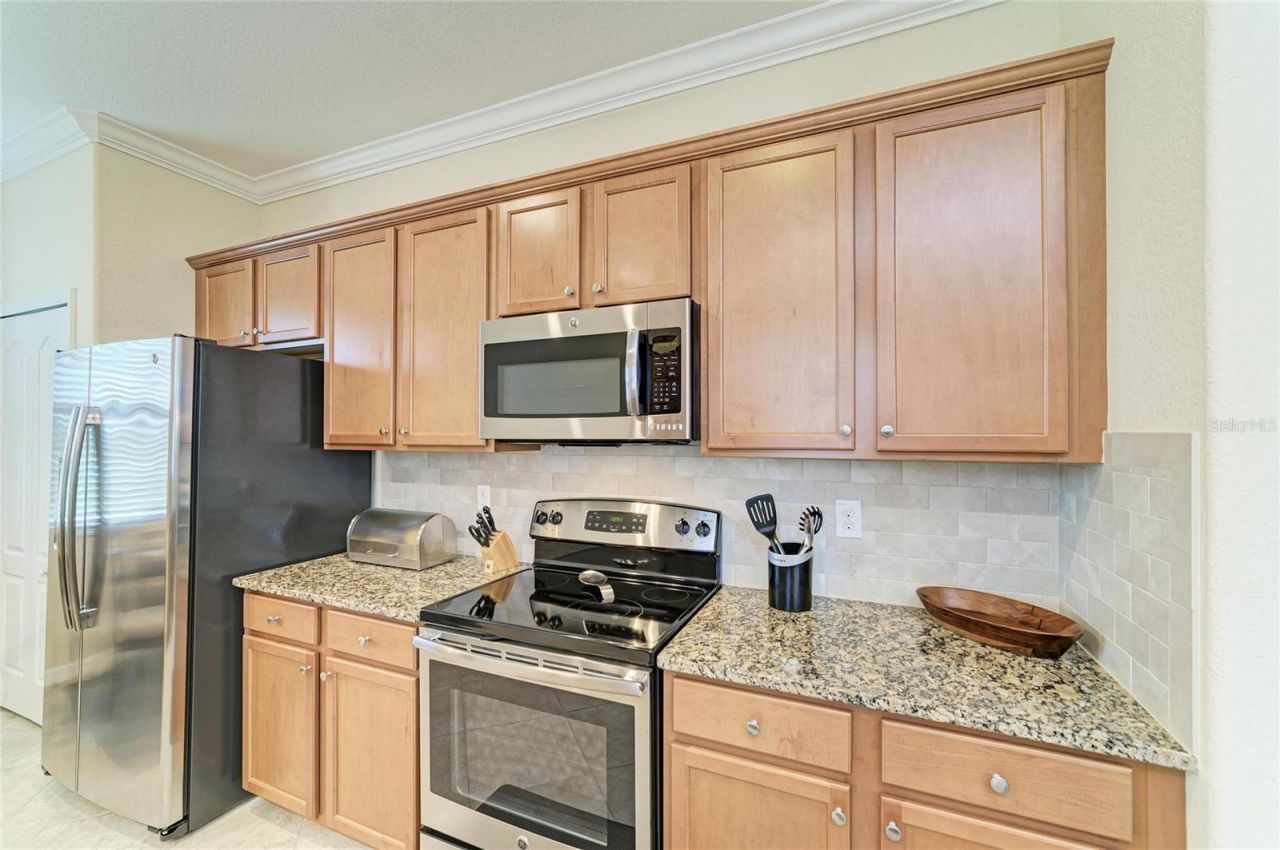 6810 Willowshire Way, Bradenton, FL 34212 Photo