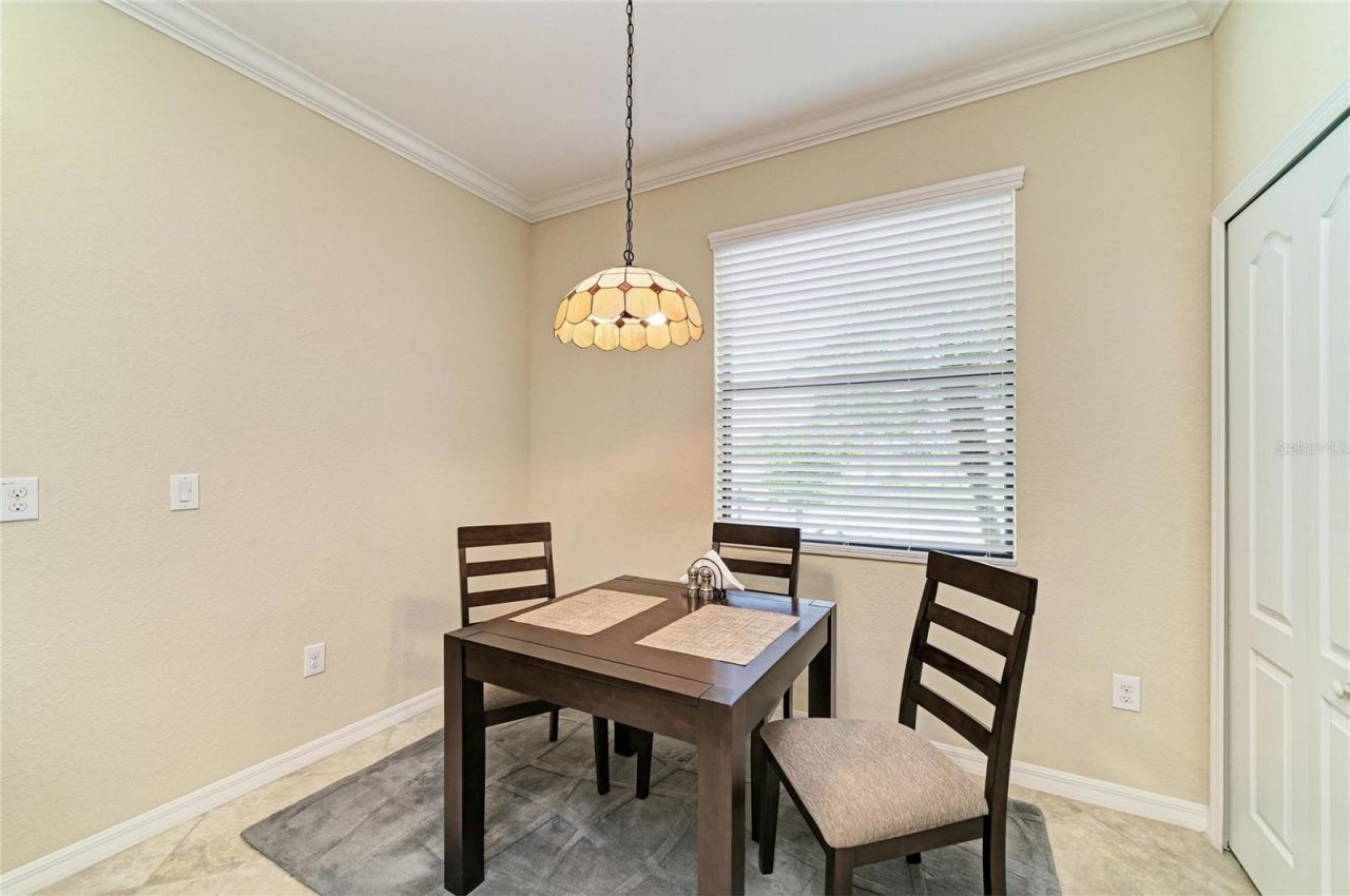 6810 Willowshire Way, Bradenton, FL 34212 Photo