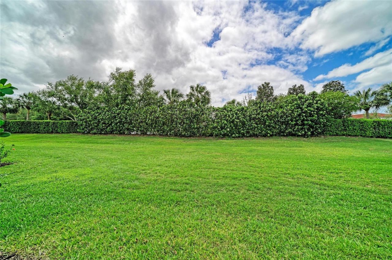 6810 Willowshire Way, Bradenton, FL 34212 Photo