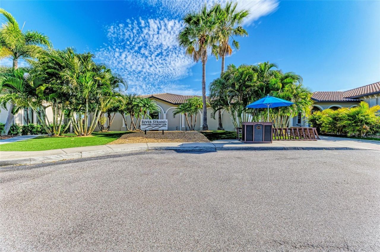6810 Willowshire Way, Bradenton, FL 34212 Photo
