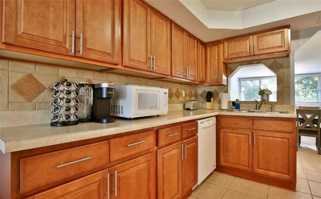 3018 Arlington Street , Sarasota, FL 34239 Photo