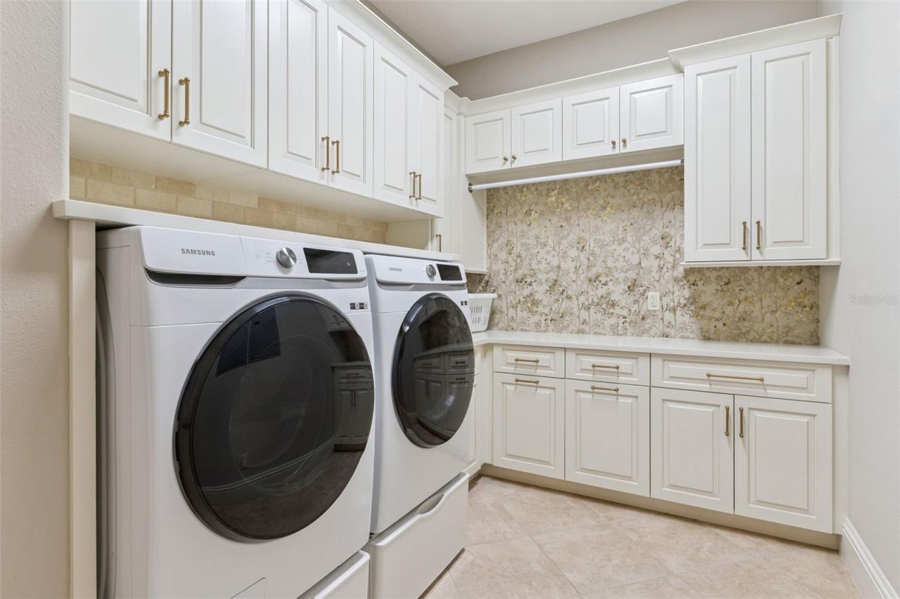 32544 Hawks Lake Lane, Sorrento, FL 32776 Photo