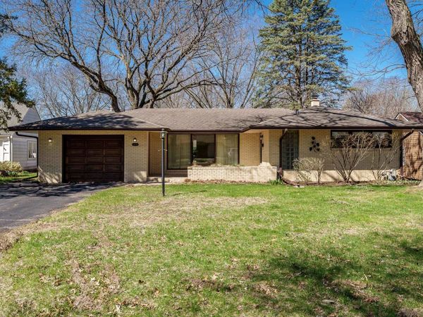 3432 N COURT Street, ROCKFORD, IL 61103