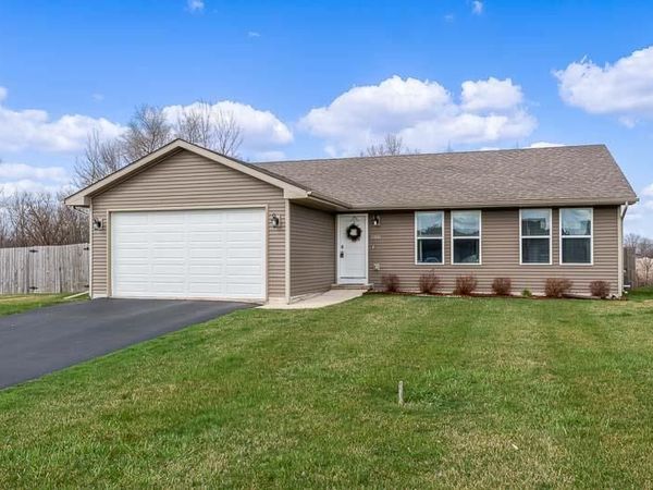 15044 Yellowstone Drive, SOUTH BELOIT, IL 61080