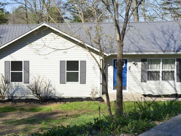 179 Bryn Mawr Way, Culloden, WV 25510