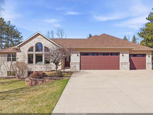 429 S PINE GROVE LANE, Hortonville, WI 54944