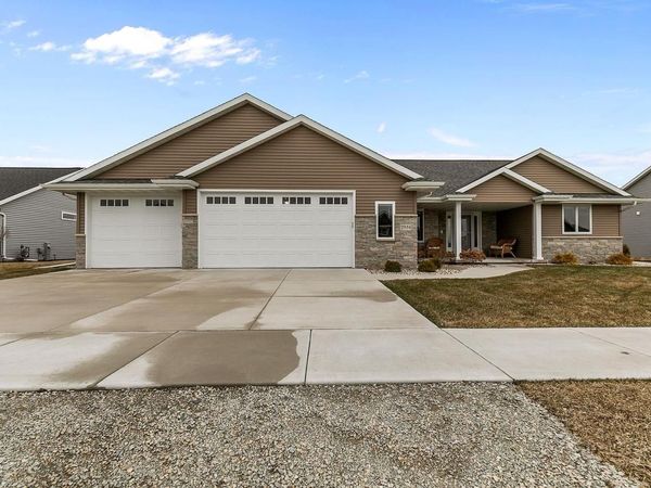 2934 E TURQUOISE LANE, Appleton, WI 54913