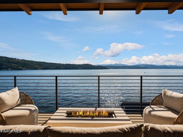 3929 S Appian Ct, Coeur d'Alene, ID 83814