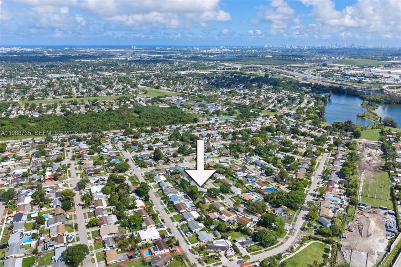 4871 SW 20th St, Fort Lauderdale, FL 33317 Photo