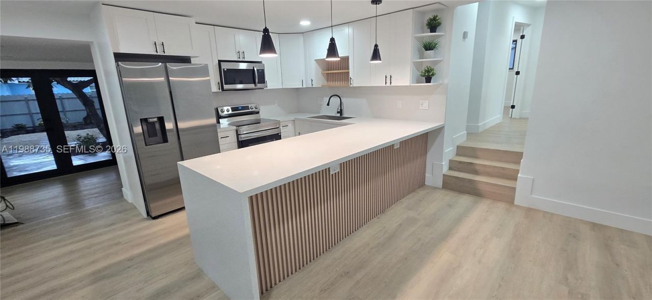 4871 SW 20th St, Fort Lauderdale, FL 33317 Photo