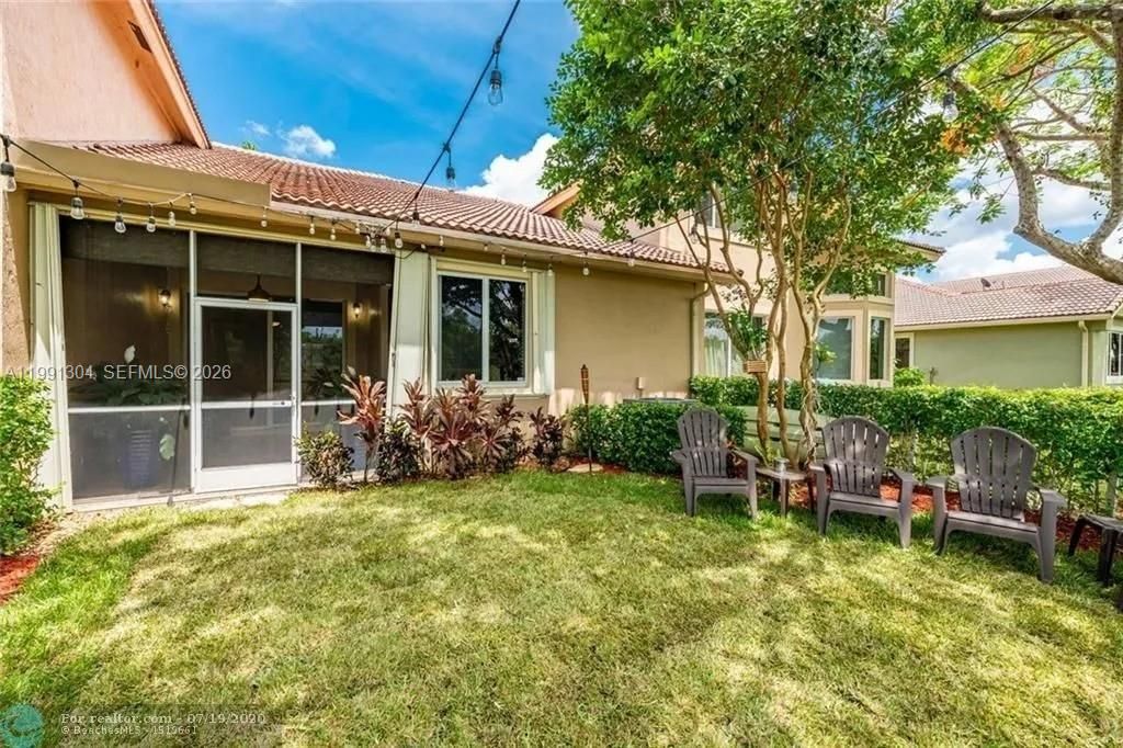 5754 NW 127th Ter, Coral Springs, FL 33076 Photo