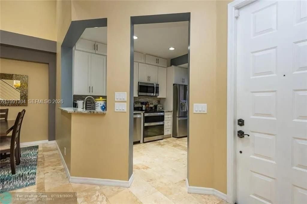 5754 NW 127th Ter, Coral Springs, FL 33076 Photo