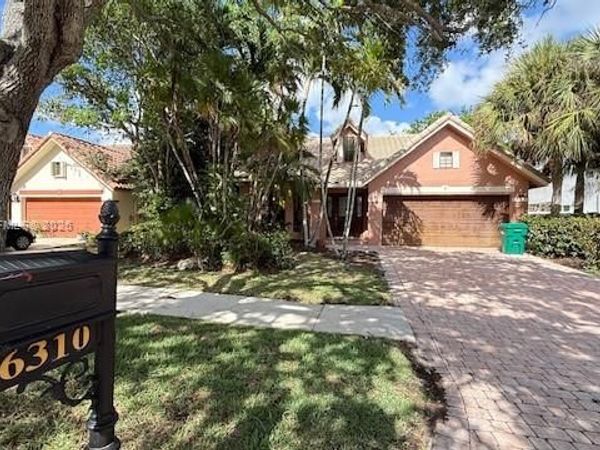 6310 NW 58th Way, Unit 1, Parkland, FL 33067