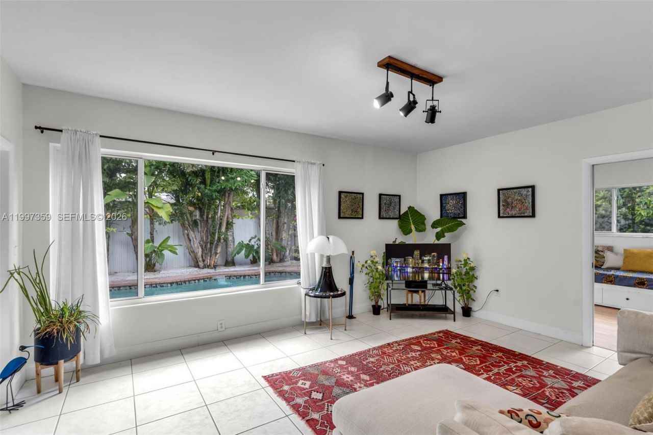 470 NW 88th Ter , El Portal, FL 33150 Photo