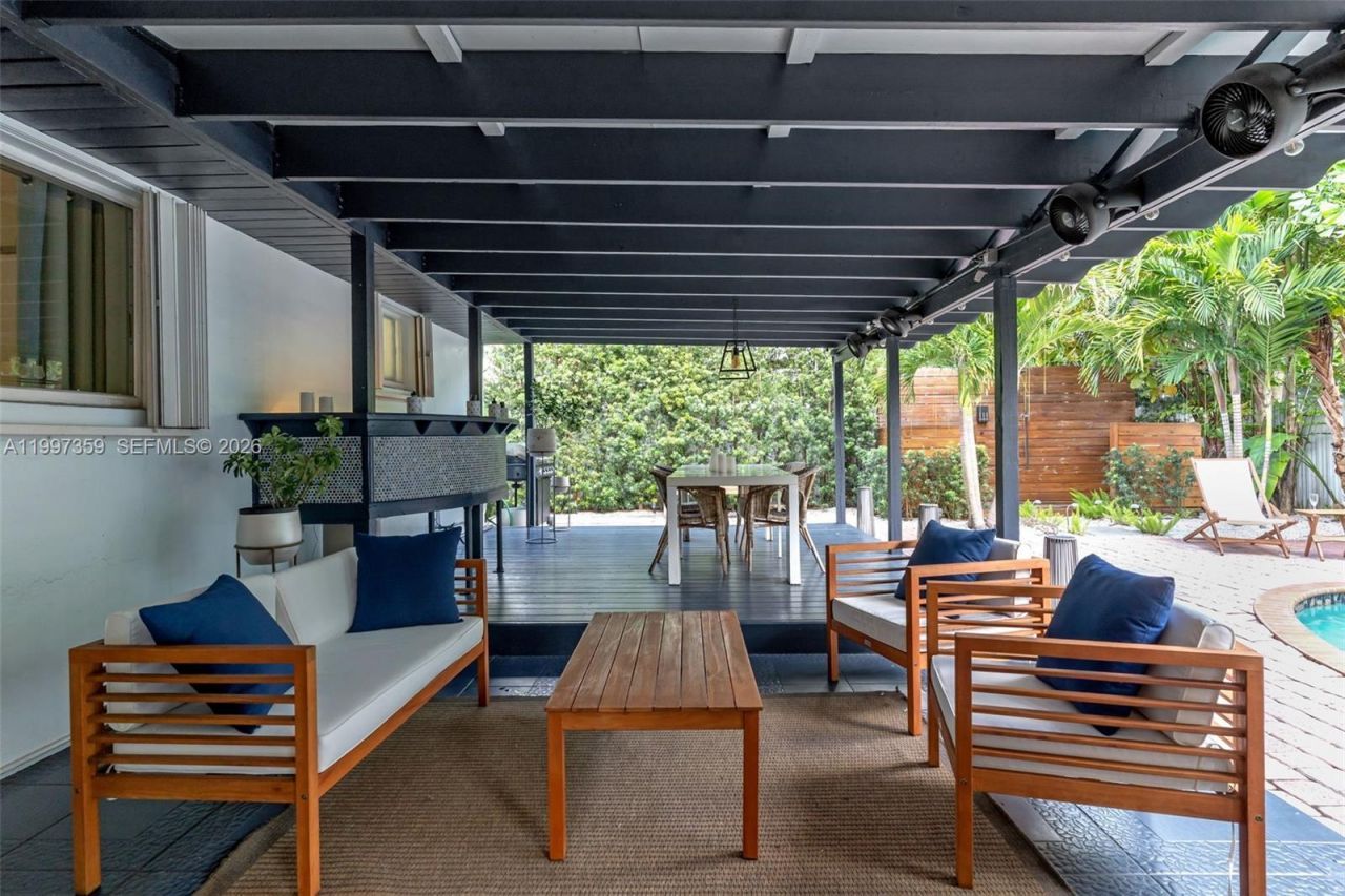 470 NW 88th Ter , El Portal, FL 33150 Photo