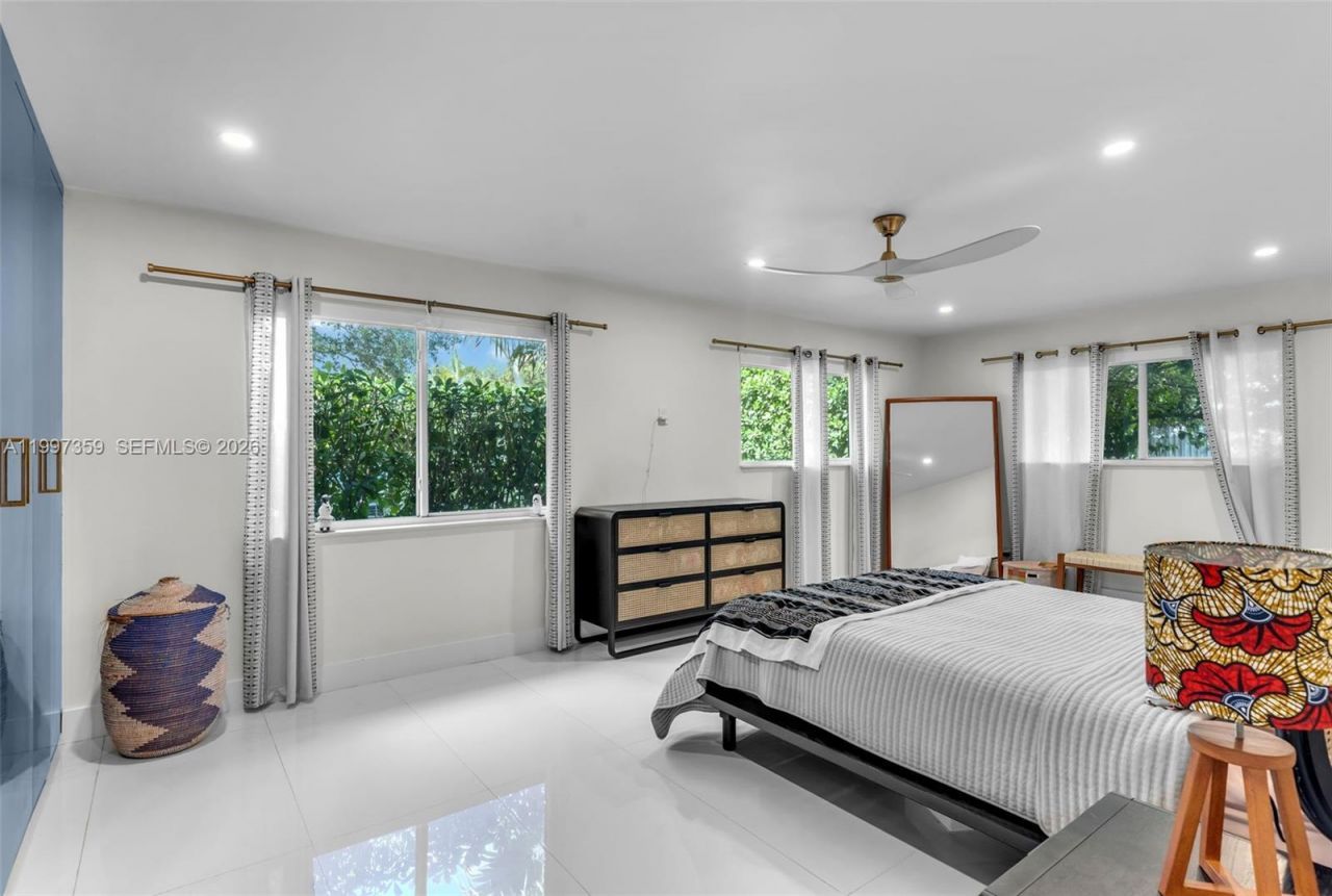 470 NW 88th Ter , El Portal, FL 33150 Photo