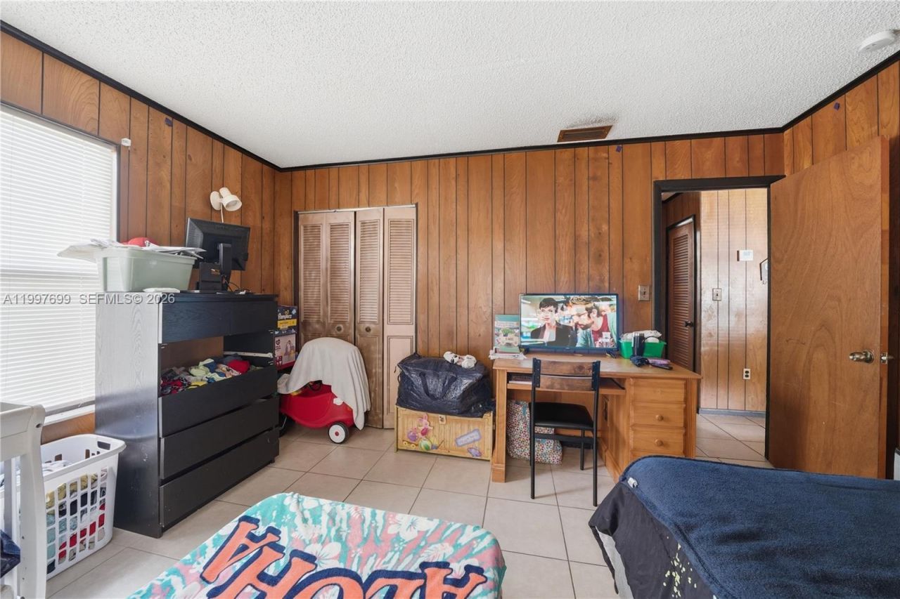 1910 S 34th St , Fort Pierce, FL 34947 Photo