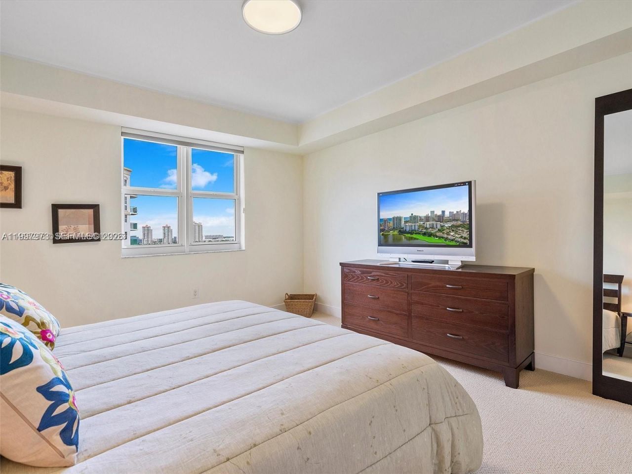 20000 E Country Club Dr , Unit 1102, Aventura, FL 33180 Photo