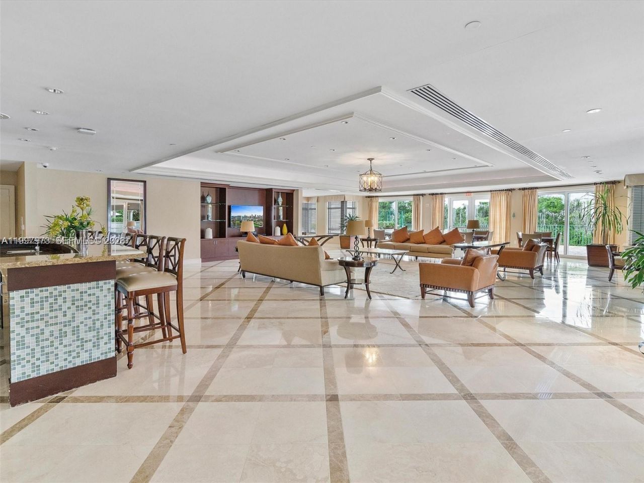 20000 E Country Club Dr , Unit 1102, Aventura, FL 33180 Photo