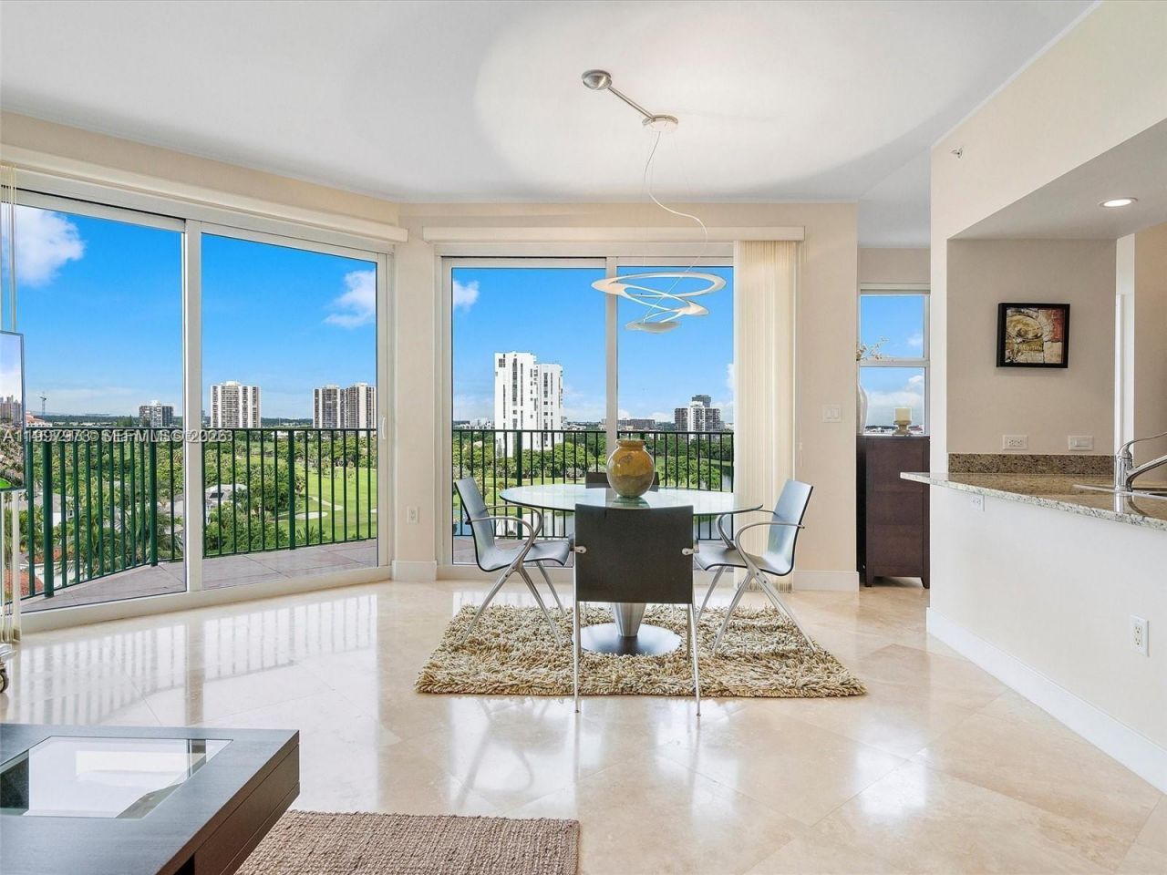 20000 E Country Club Dr , Unit 1102, Aventura, FL 33180 Photo