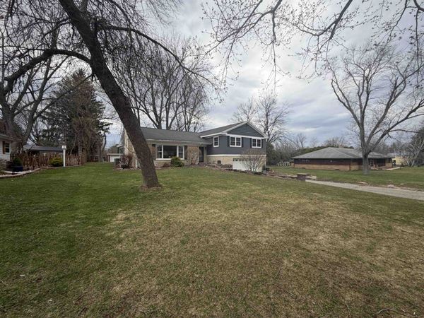 331 Bowman Road, Wisconsin Dells, WI 53965