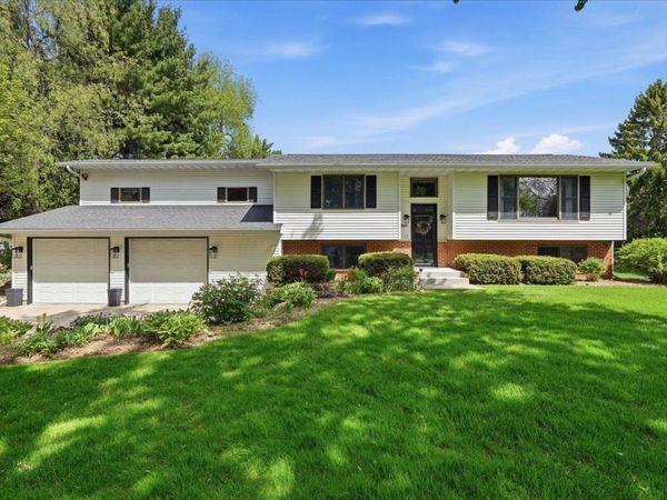 5566 Mary Lake Road, Waunakee, WI 53597